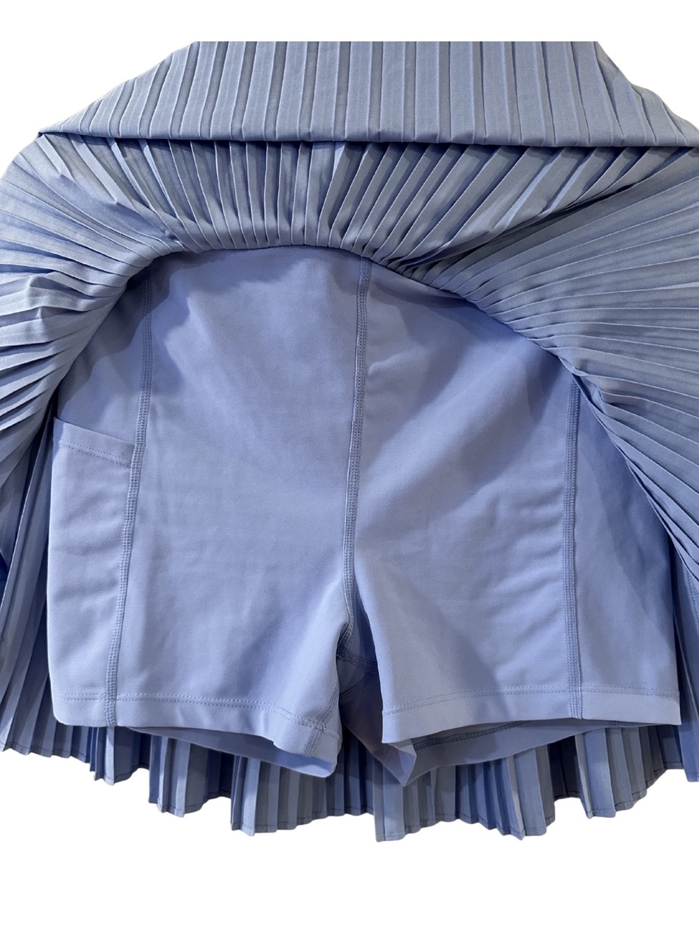 Old Navy Active Micro Pleated Quick Dry Mini Skort - Picture 3 of 6
